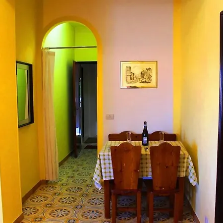 Apartament Zarah Tropea