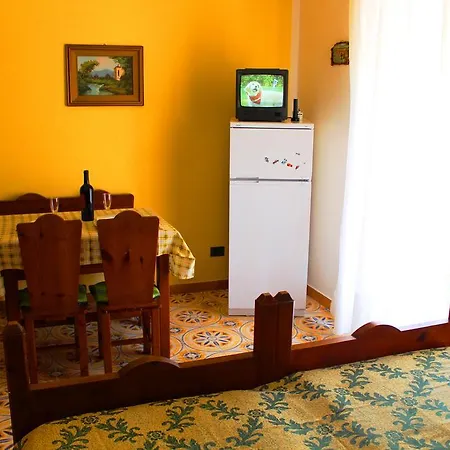 Apartament Zarah Tropea